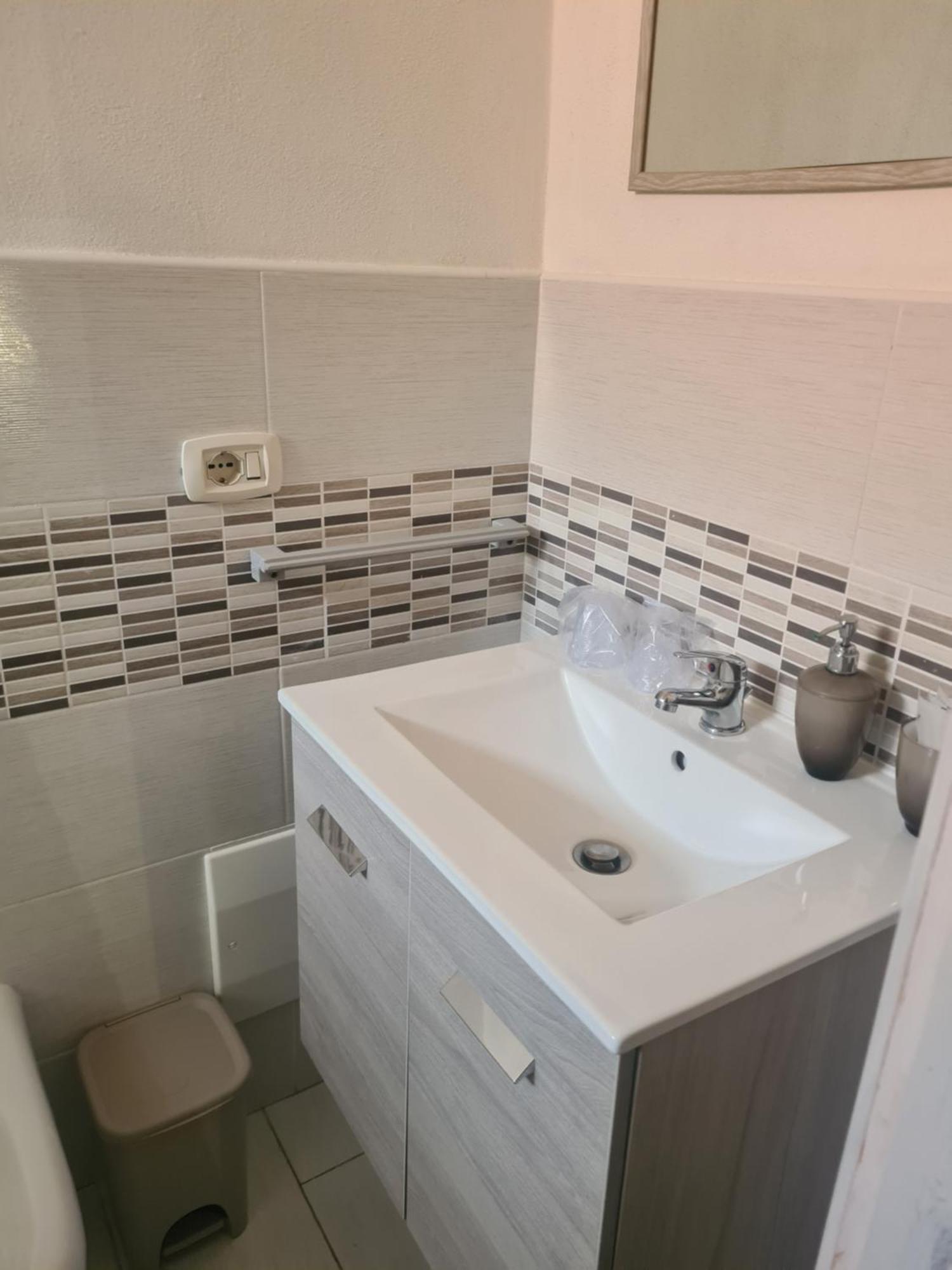 Il Portico Rooms シニスコーラ 部屋 写真